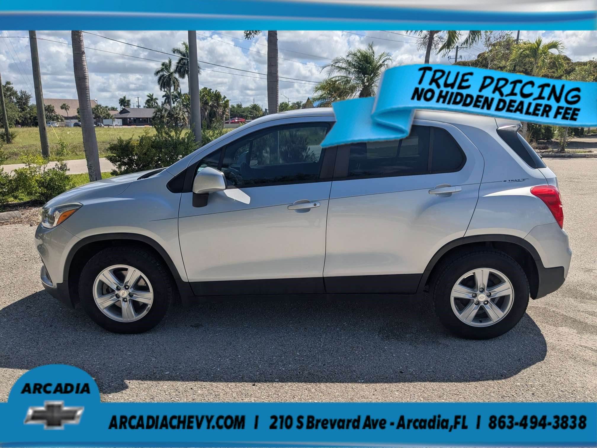 Used 2020 Chevrolet Trax LS w/ Tint and Cruise Package FWD image 8