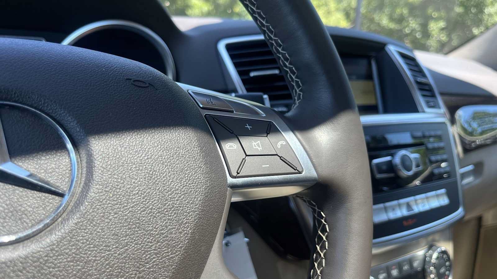 Used 2012 Mercedes-Benz ML 350 4MATIC image 42