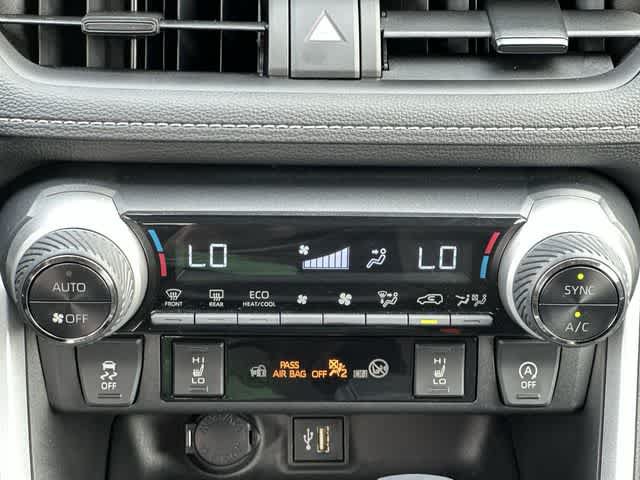 Used 2023 Toyota RAV4 XLE w/ Convenience Package AWD/4WD image 15