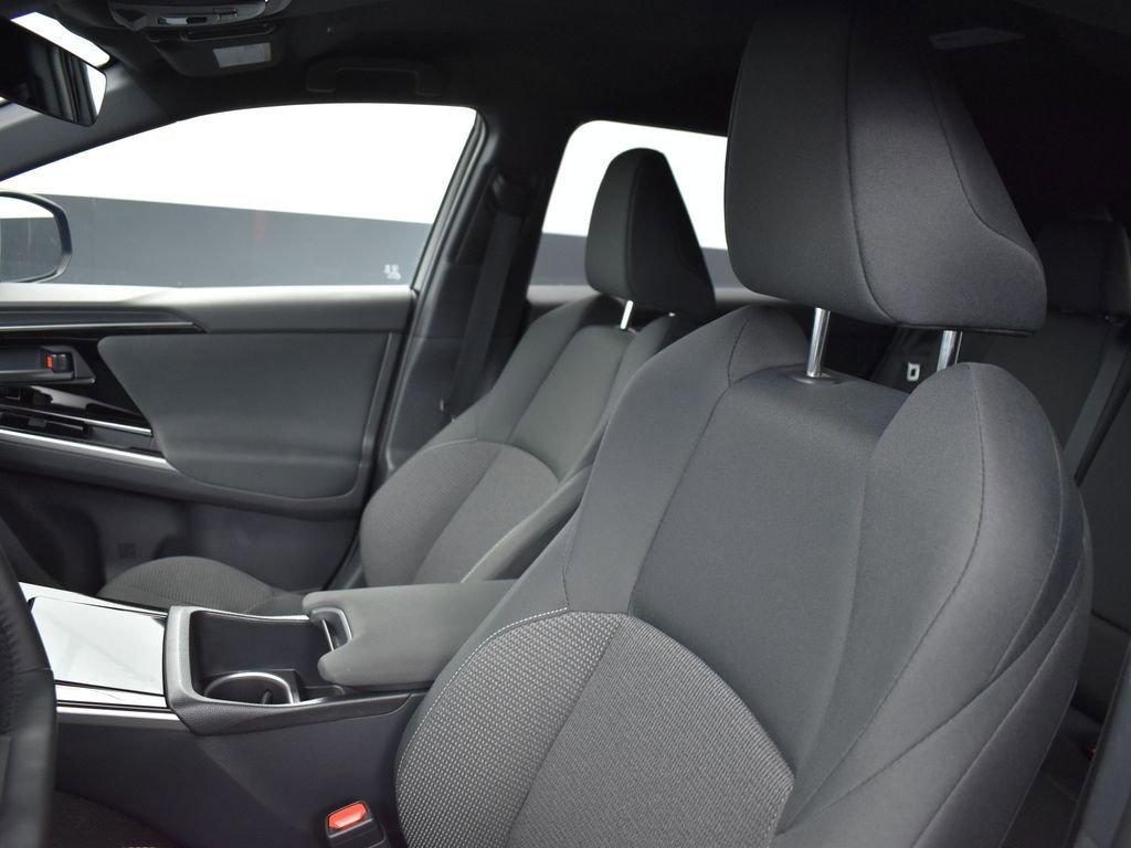 Used 2024 Subaru Solterra Premium image 13