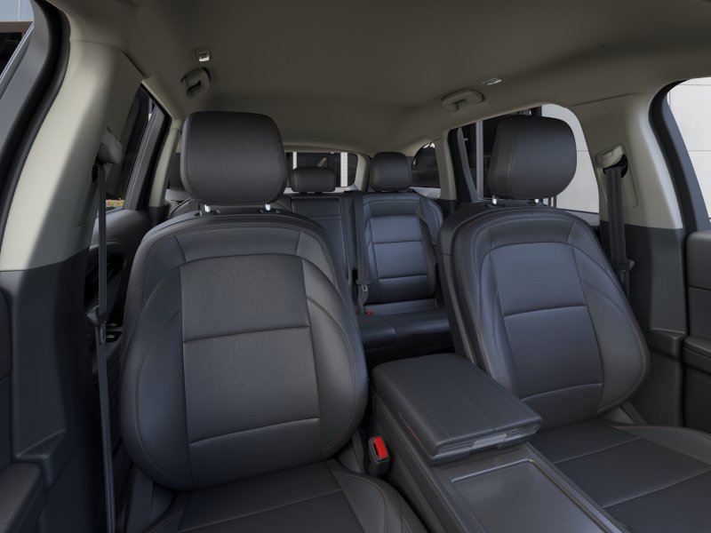 New 2026 Lincoln Nautilus Premier AWD/4WD image 10