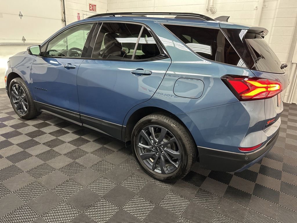 Used 2024 Chevrolet Equinox RS AWD/4WD image 7