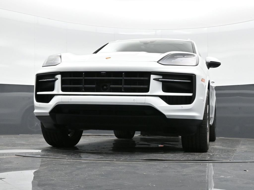New 2025 Porsche Cayenne image 41