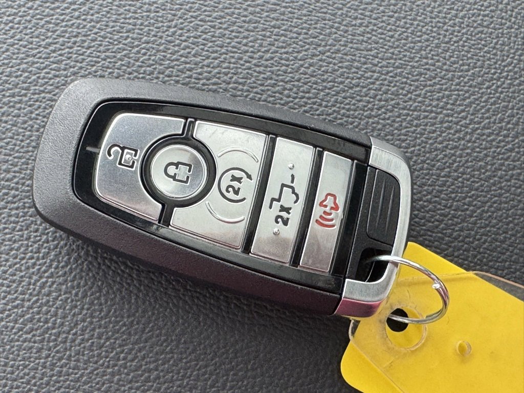 New 2025 Ford F350 Lariat w/ Lariat Ultimate Package image 36