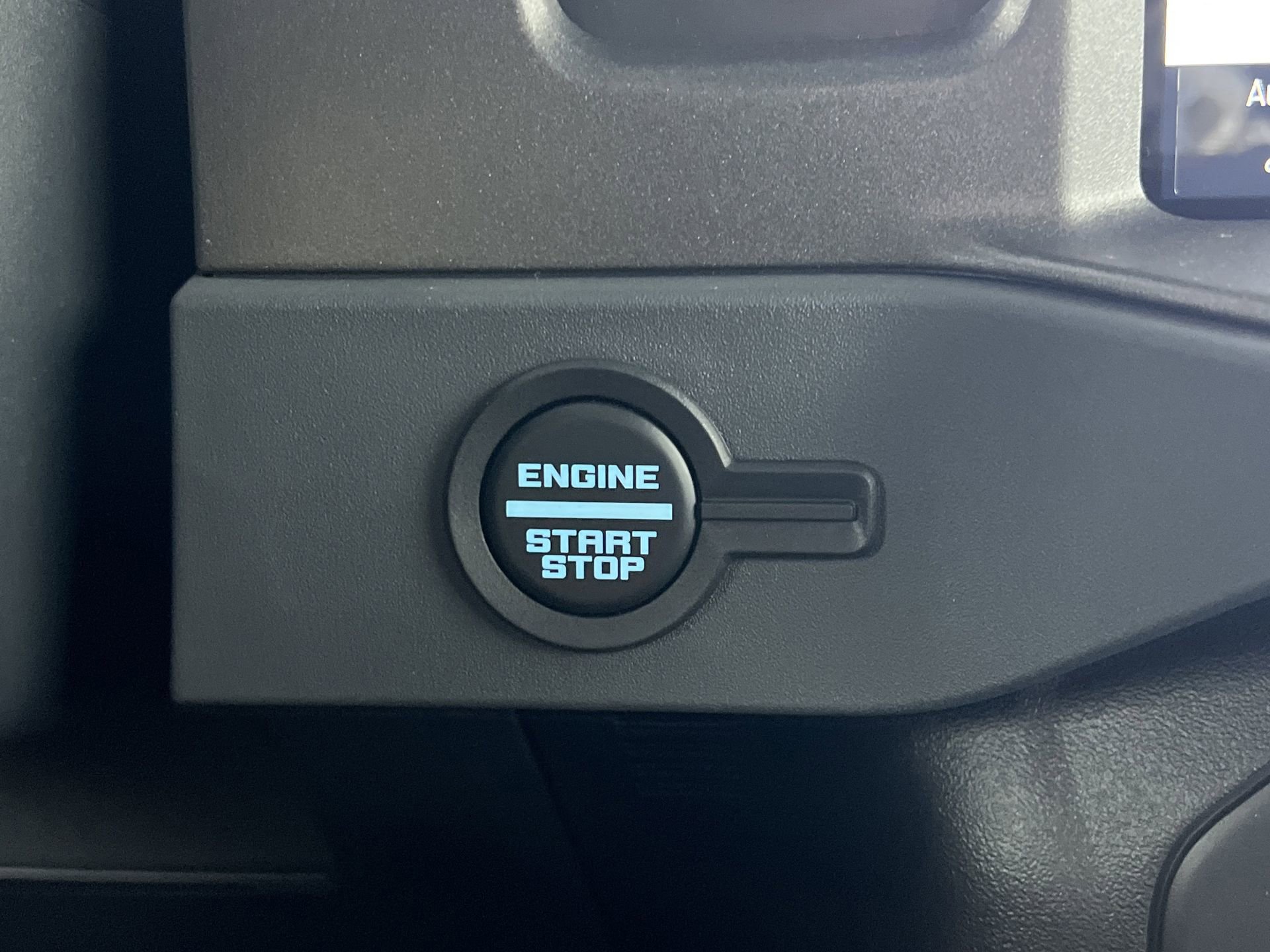 New 2025 Ford Bronco Badlands w/ Sasquatch Package AWD/4WD image 5