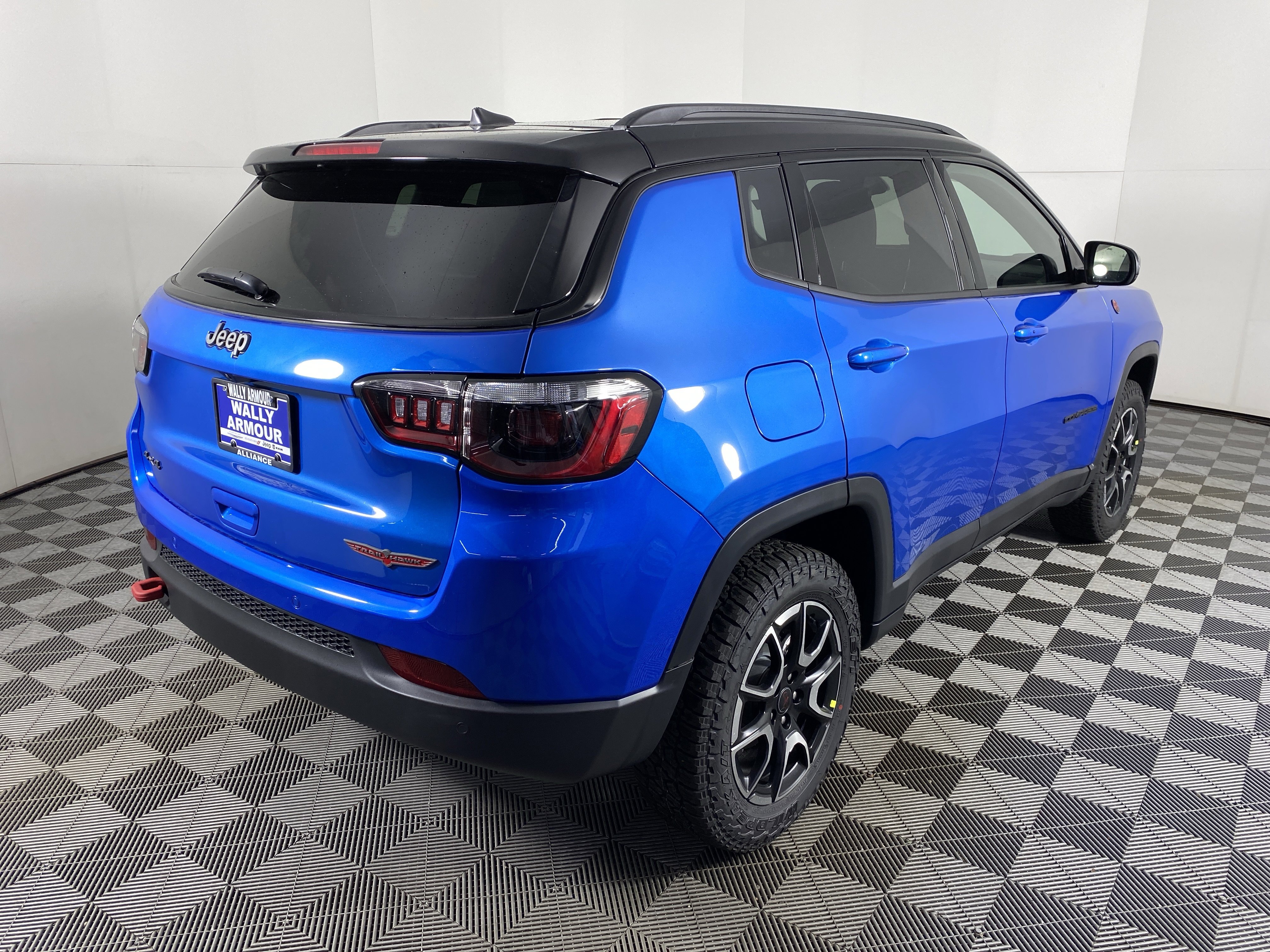 New 2026 Jeep Compass Trailhawk image 6