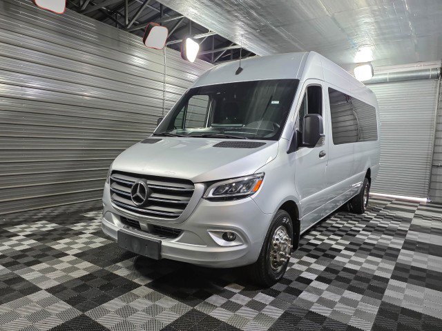 Used 2022 Mercedes-Benz Sprinter 3500 image 37