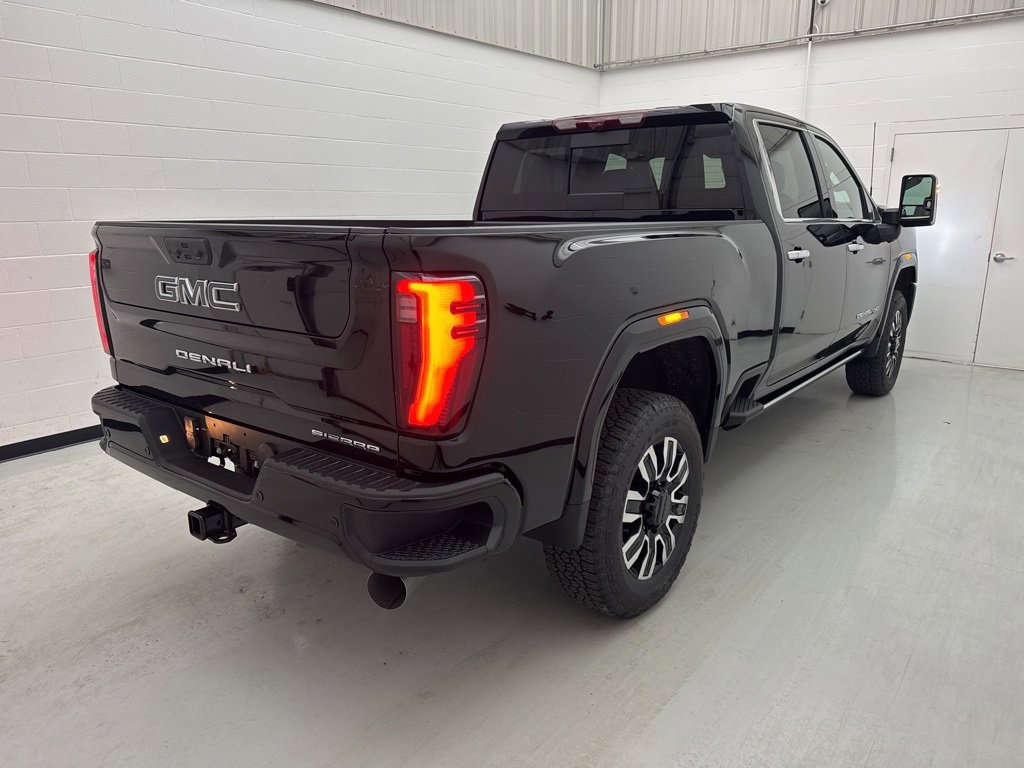 New 2026 GMC Sierra 2500 Denali Ultimate image 9