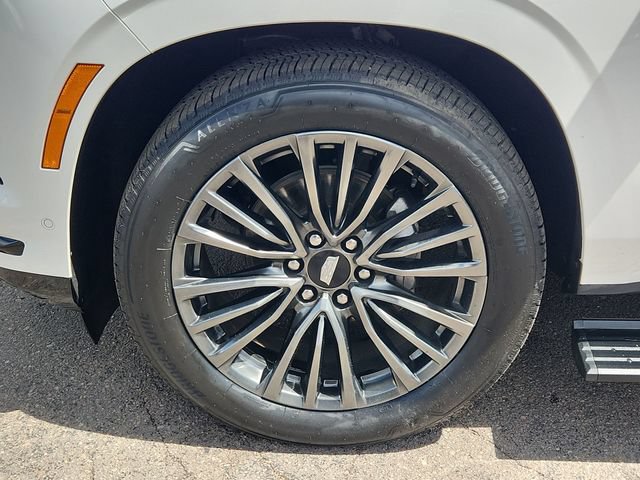 Used 2025 Cadillac Escalade ESV Sport Platinum AWD/4WD image 26