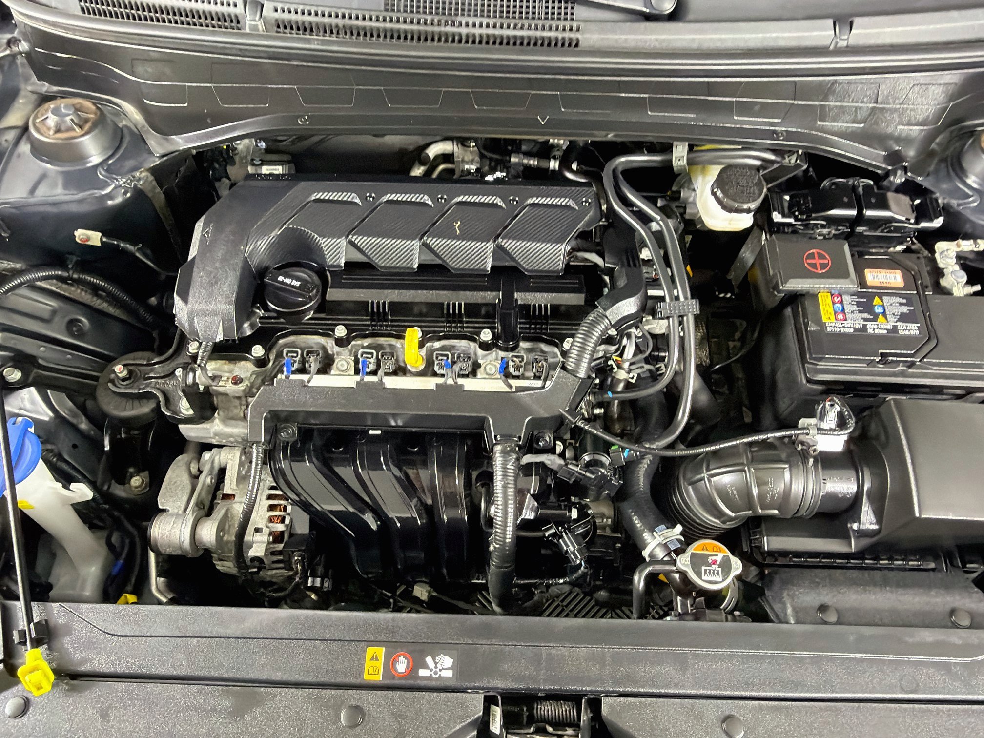 Used 2025 Hyundai Venue SEL FWD image 31