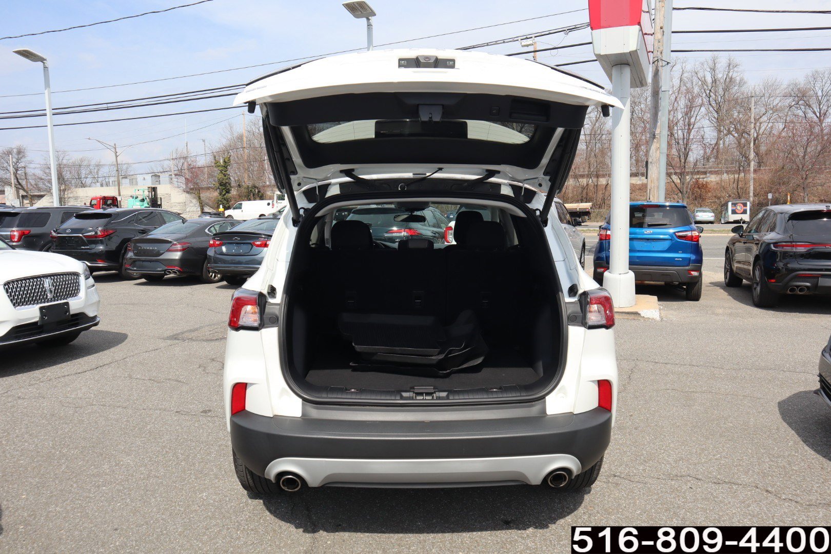 Used 2022 Ford Escape SE w/ Convenience Package image 28