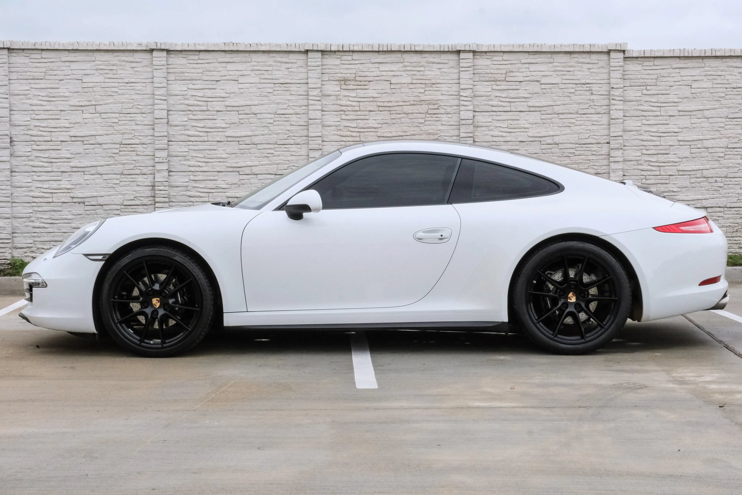 Used 2013 Porsche 911 Carrera 4 AWD/4WD image 10
