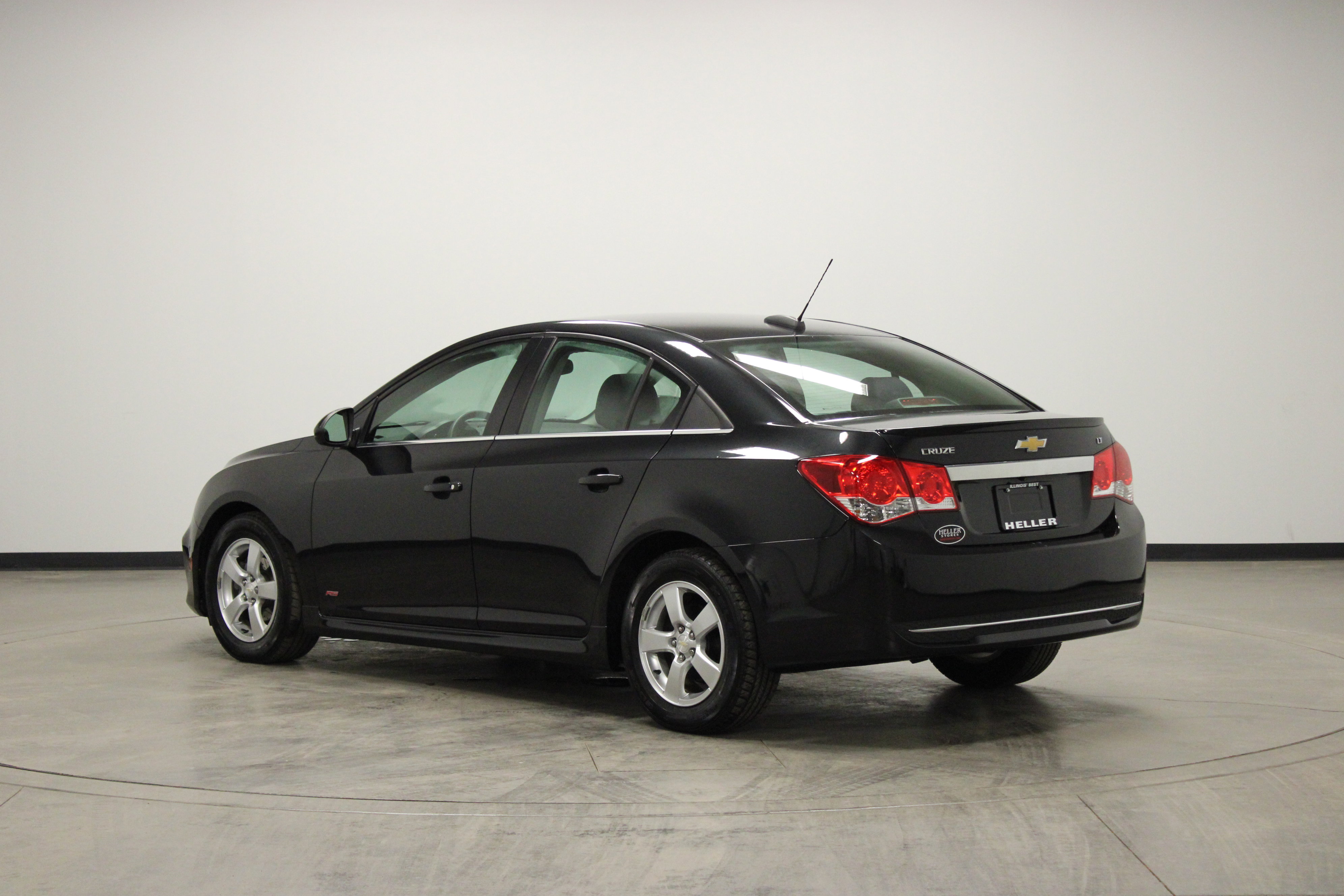 Used 2015 Chevrolet Cruze LT image 6