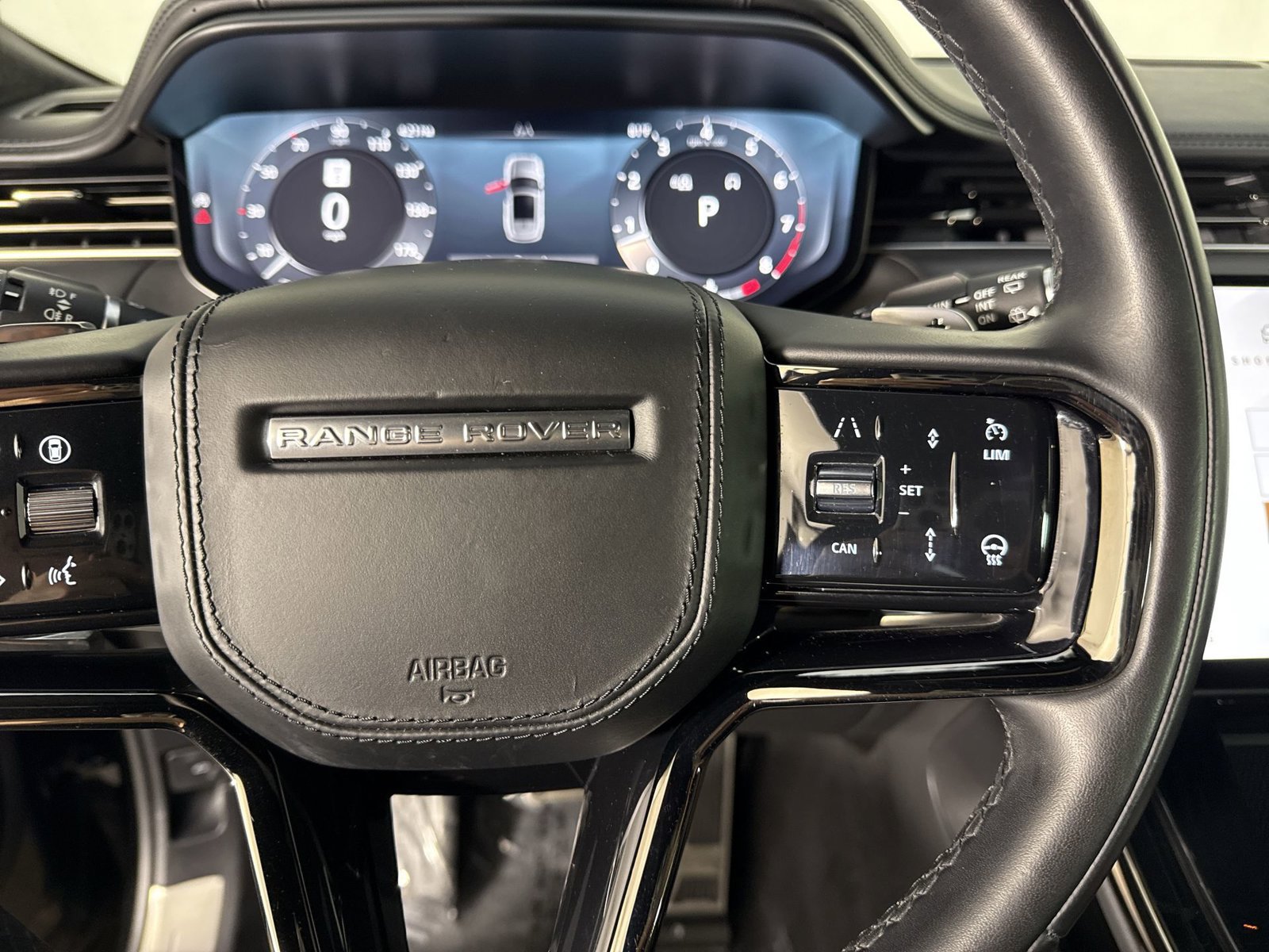 Used 2025 Land Rover Range Rover Sport Autobiography AWD/4WD image 13