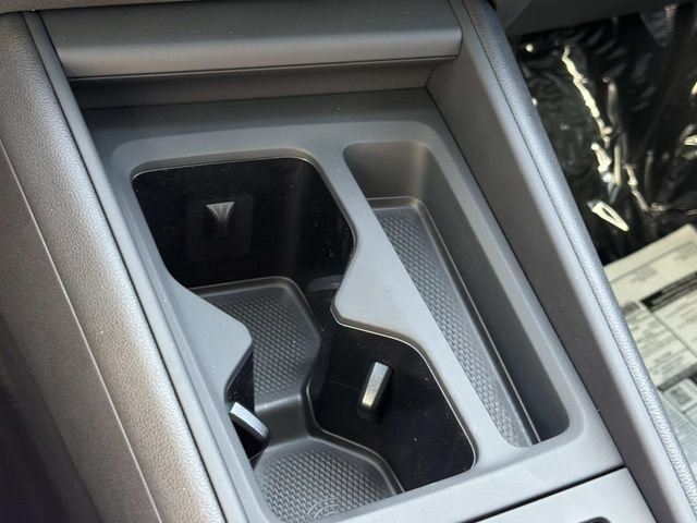 New 2026 Volkswagen Tiguan SE R-Line FWD image 26