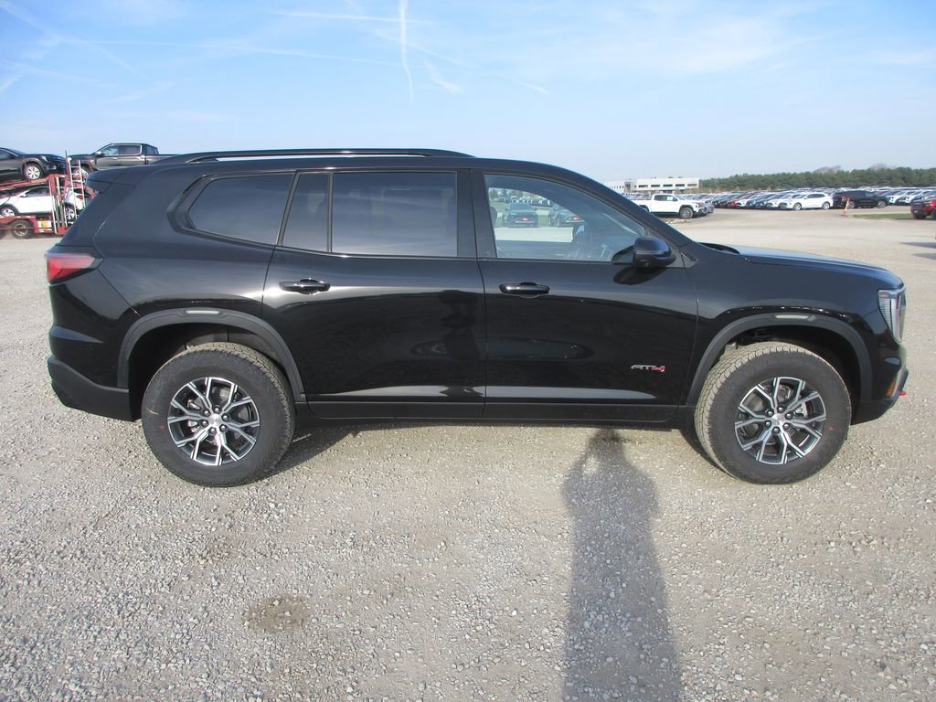 New 2026 GMC Acadia AT4 image 4