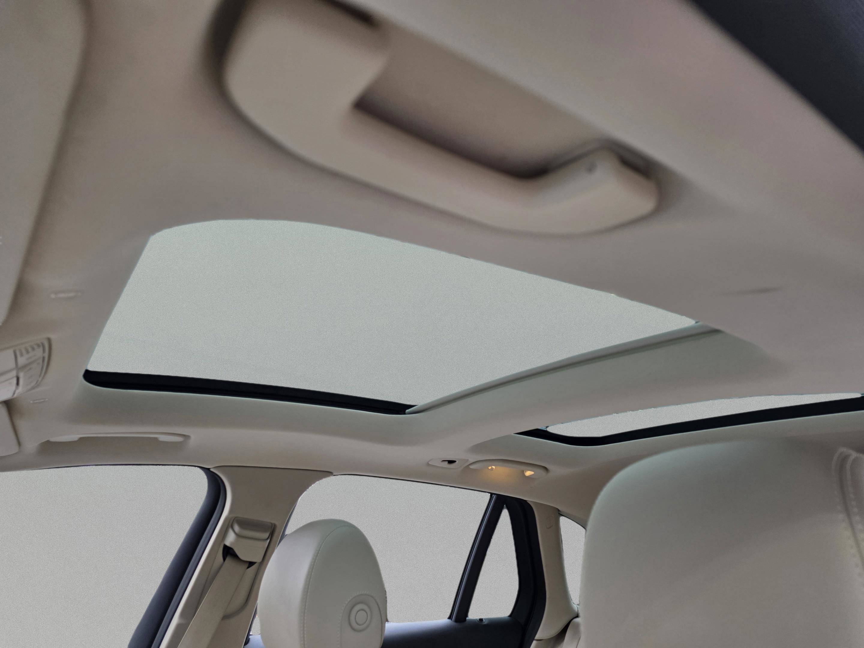 Used 2022 Mercedes-Benz GLC 300 image 14