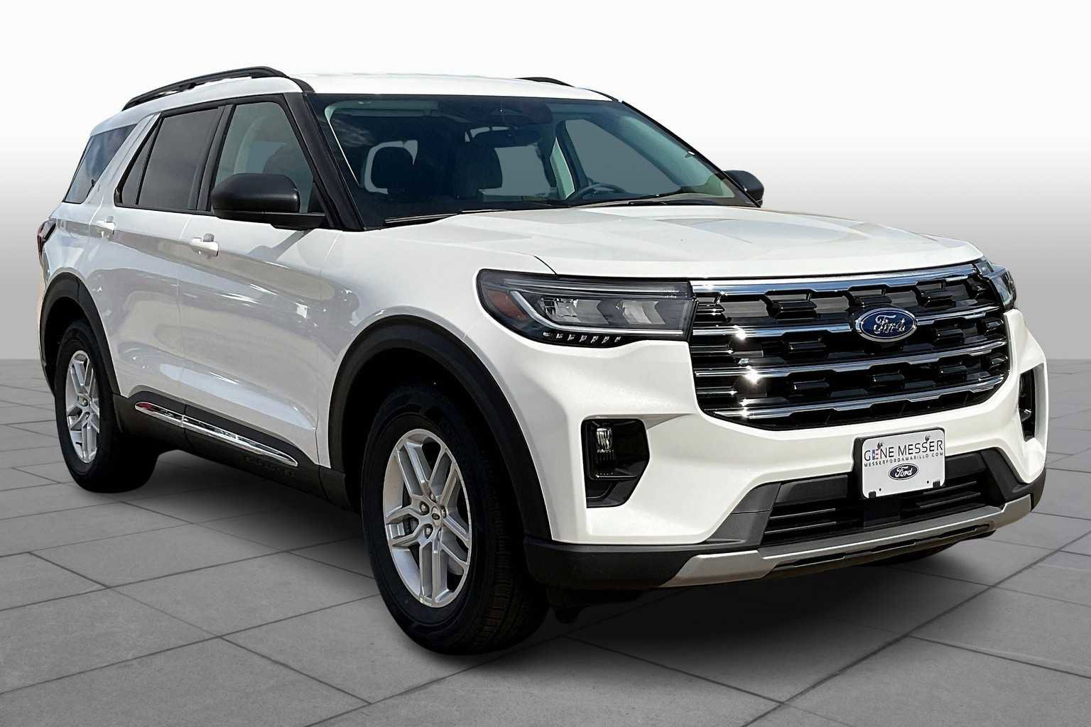 New 2025 Ford Explorer Active w/ Active Comfort Package image 2