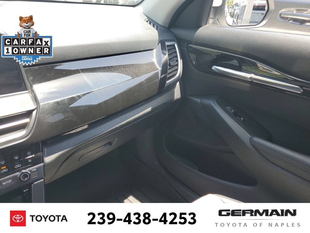 Used 2024 Kia Seltos X-Line AWD/4WD image 35