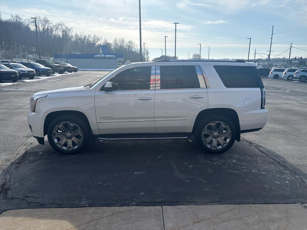 Used 2016 GMC Yukon Denali w/ Open Road Package image 5