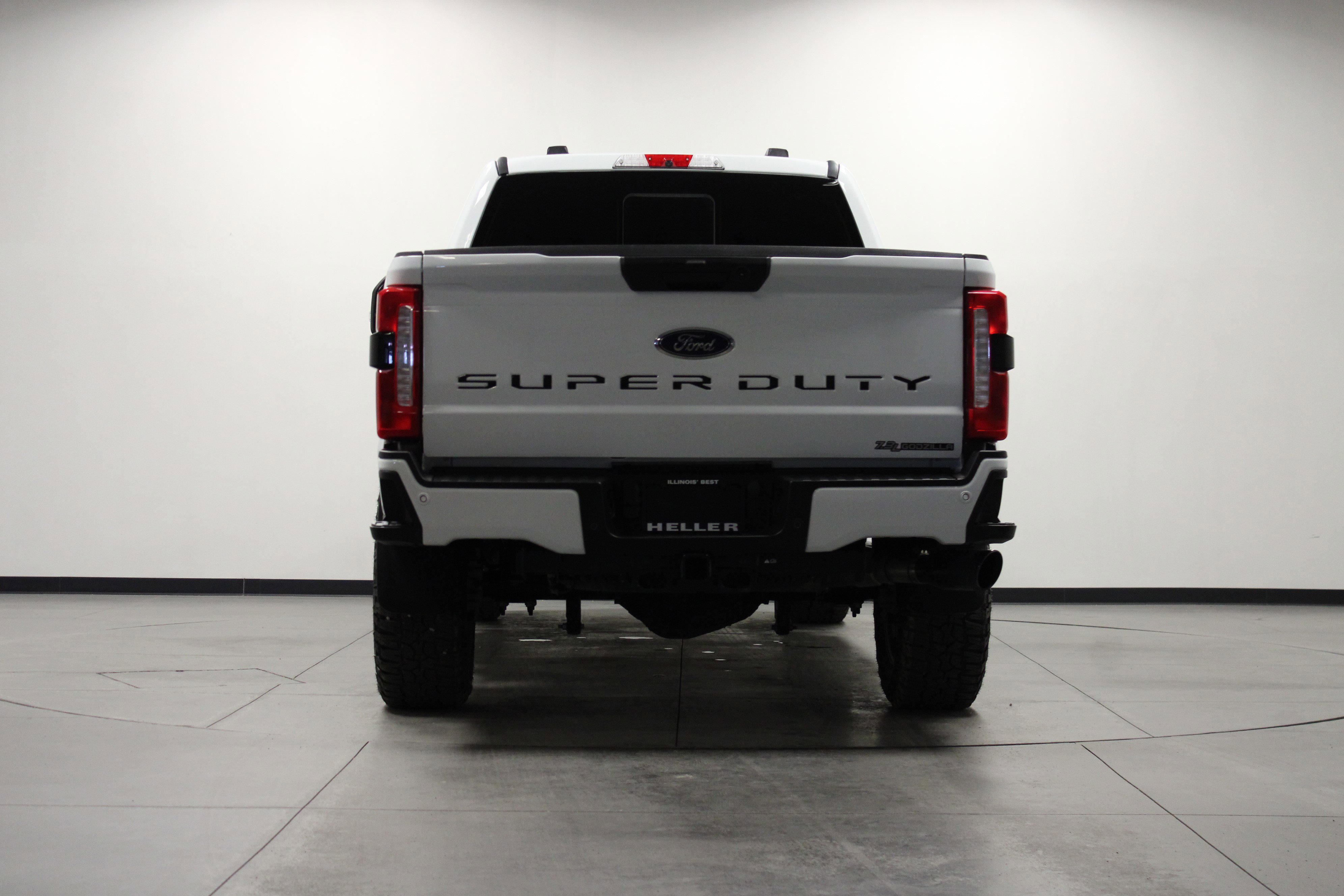 Used 2024 Ford F350 XL w/ STX Appearance Package image 5