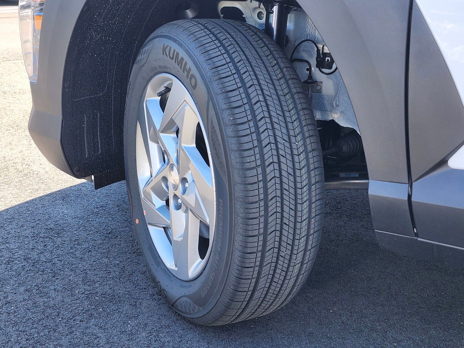 New 2026 Hyundai Kona SE AWD/4WD image 28