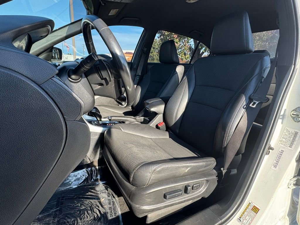 Used 2017 Honda Accord Sport image 19