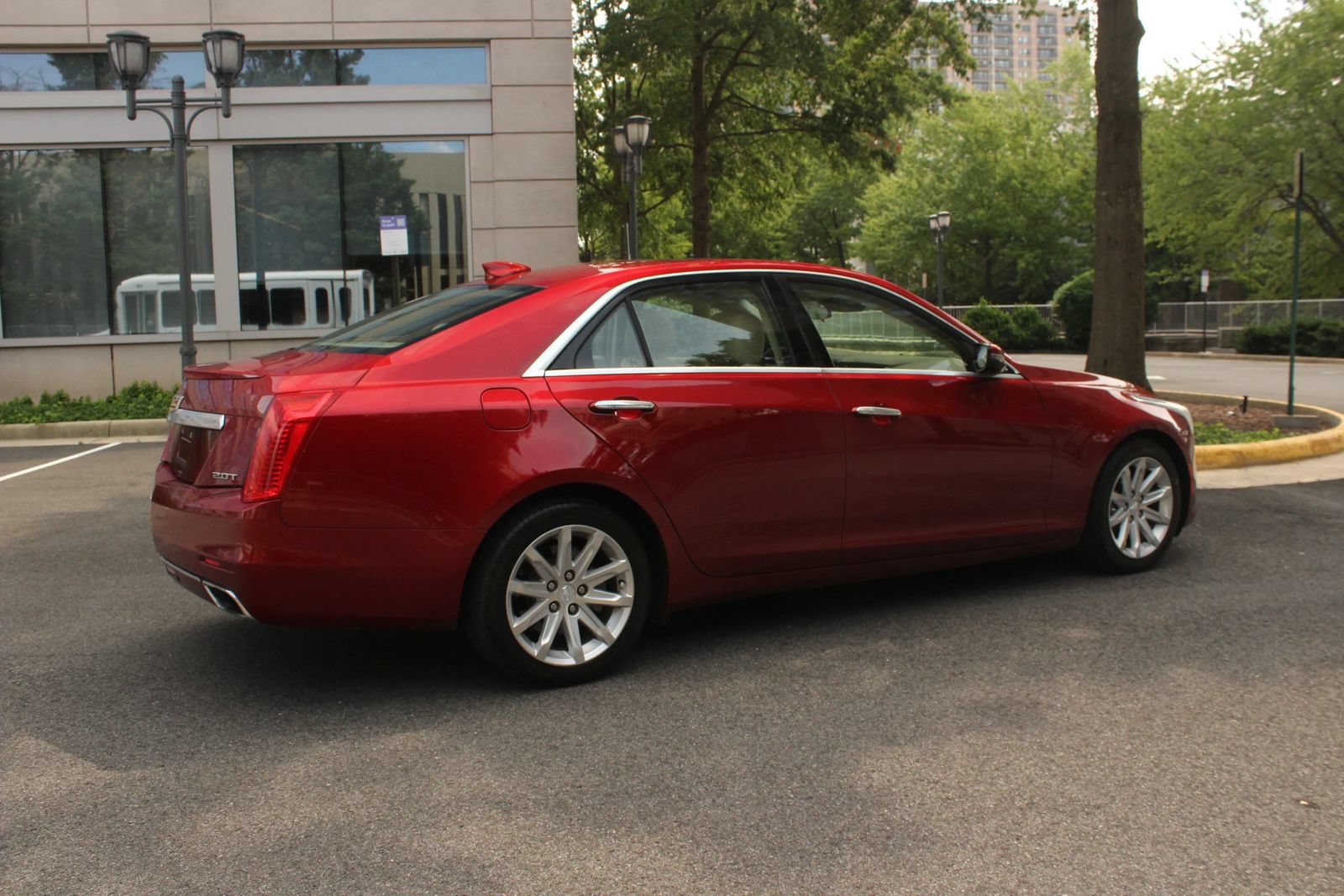 Used 2015 Cadillac CTS Luxury RWD image 7