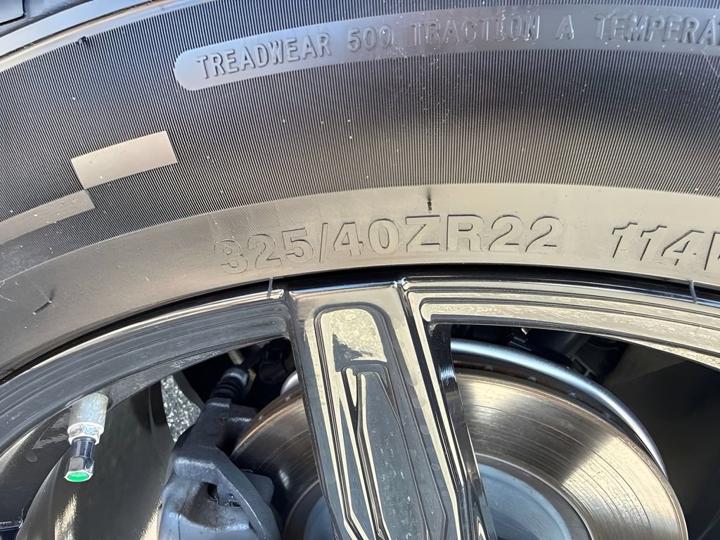 Used 2023 Mercedes-Benz GLS 450 4MATIC image 31