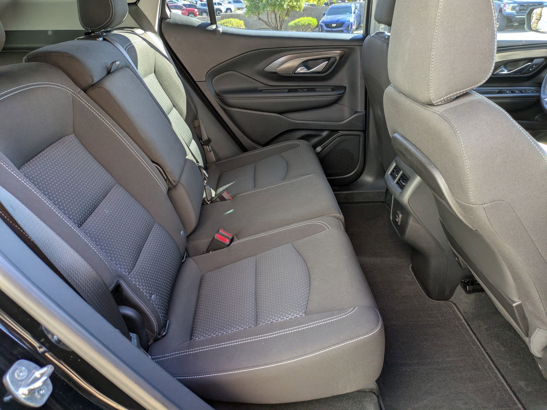 Certified 2023 GMC Terrain SLE w/ Elevation Edition image 19