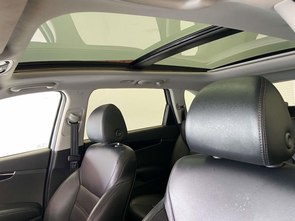 Used 2020 Kia Sorento SX image 13