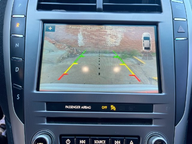 Used 2017 Lincoln MKZ Reserve FWD image 21