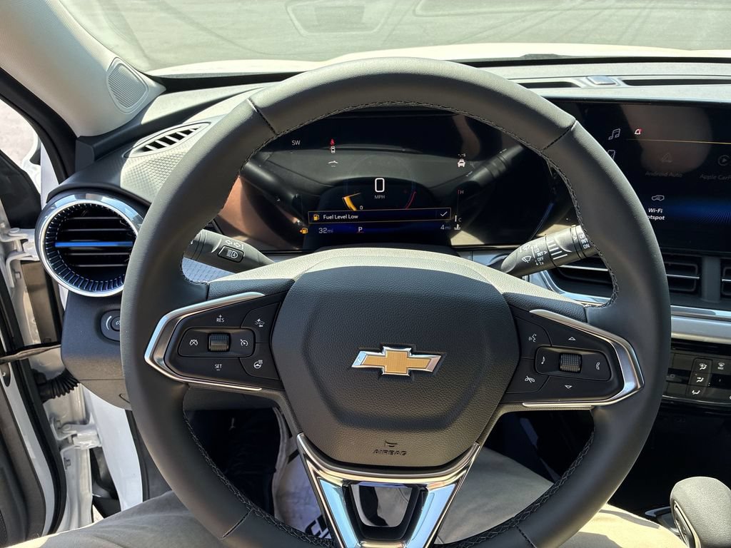 New 2026 Chevrolet Trax LT w/ Driver Confidence Package FWD image 14