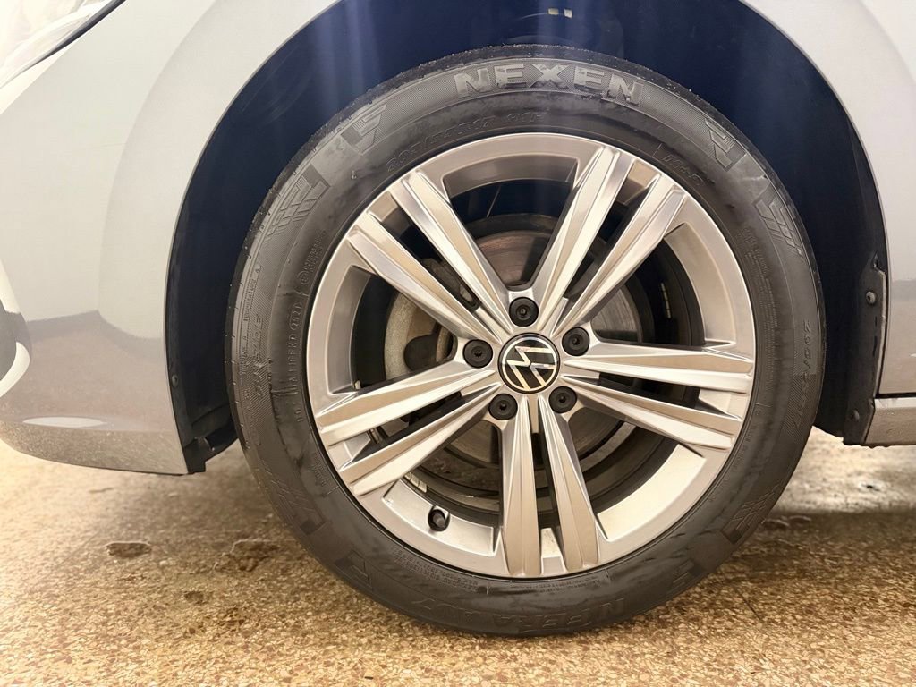 Used 2022 Volkswagen Jetta SE image 21