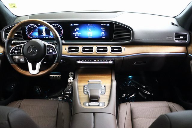 Used 2022 Mercedes-Benz GLS 580 4MATIC image 28