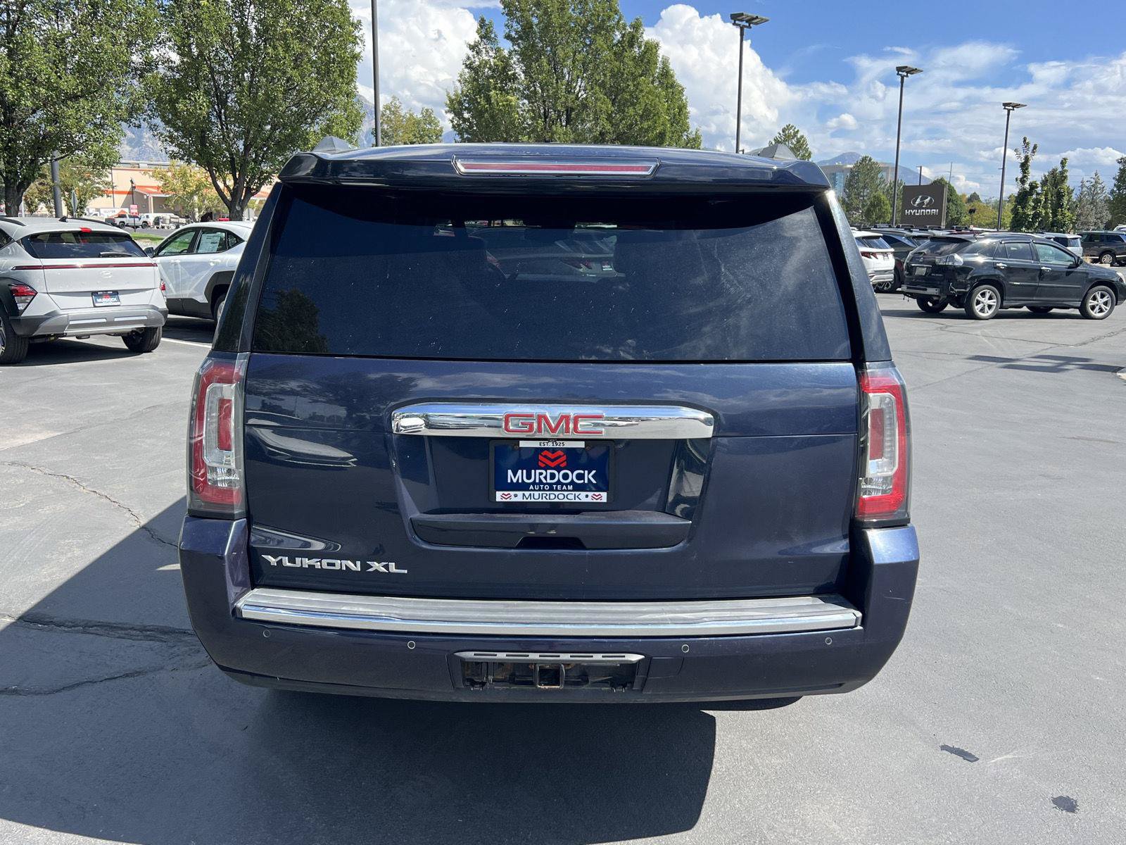 Used 2017 GMC Yukon XL Denali w/ Open Road Package AWD/4WD image 20