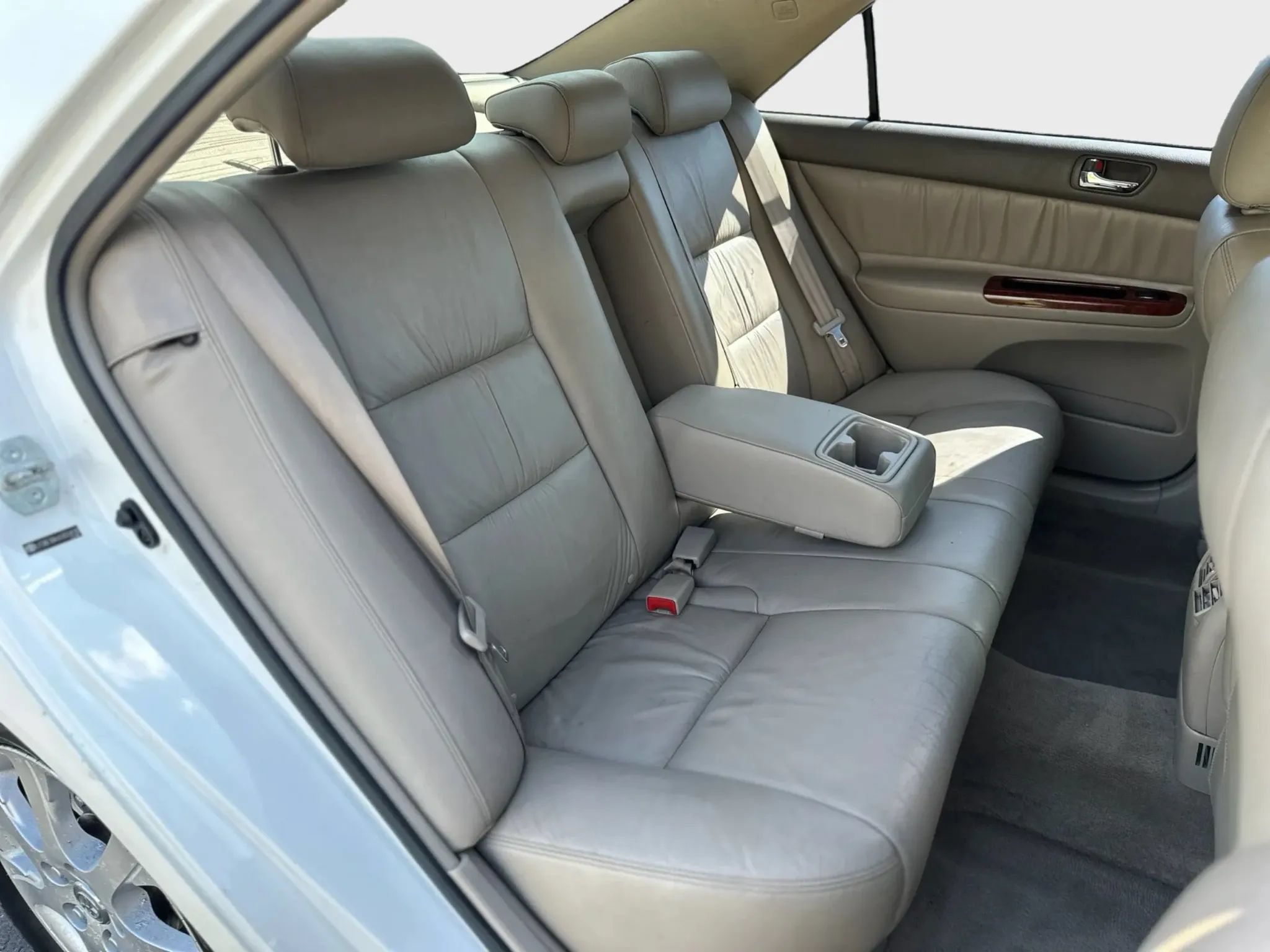Used 2005 Toyota Camry XLE w/ XLE Premium Pkg FWD image 22