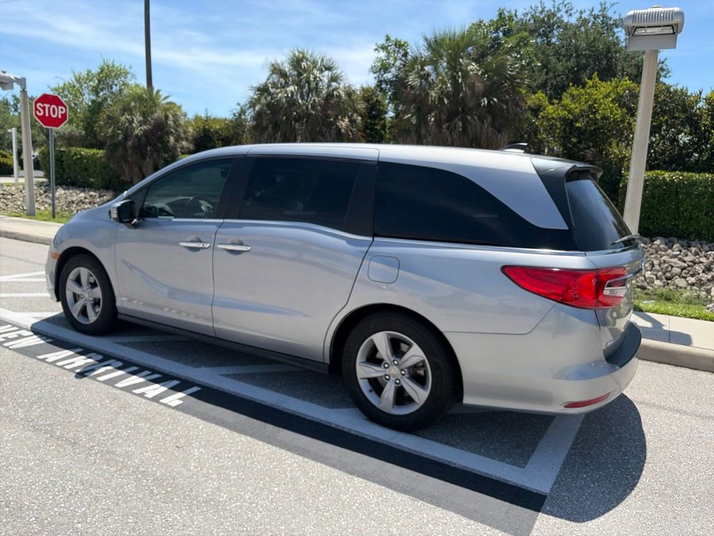 Used 2020 Honda Odyssey EX-L image 3