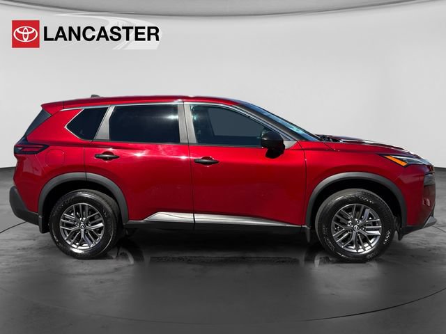 Used 2023 Nissan Rogue S AWD/4WD image 8