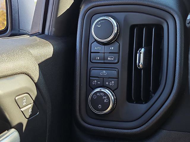 New 2026 GMC Sierra 1500 Pro AWD/4WD image 18