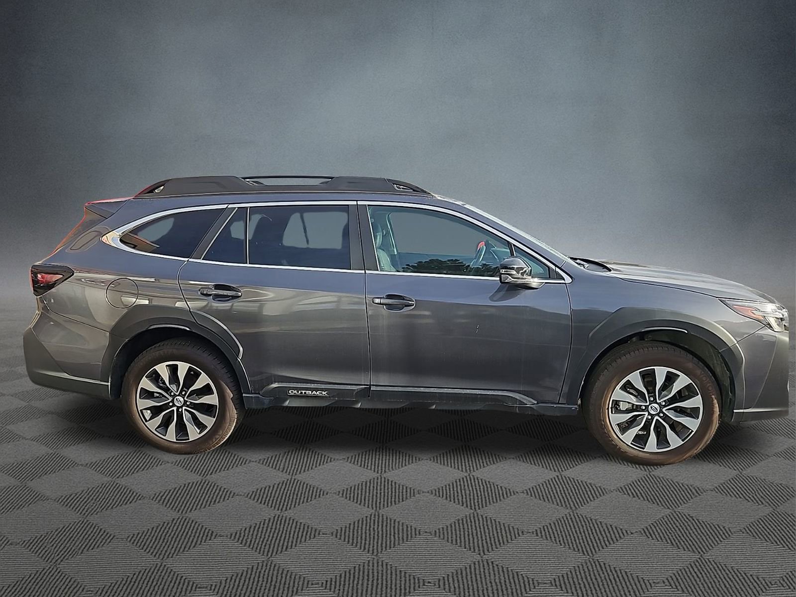 Used 2024 Subaru Outback Limited image 2