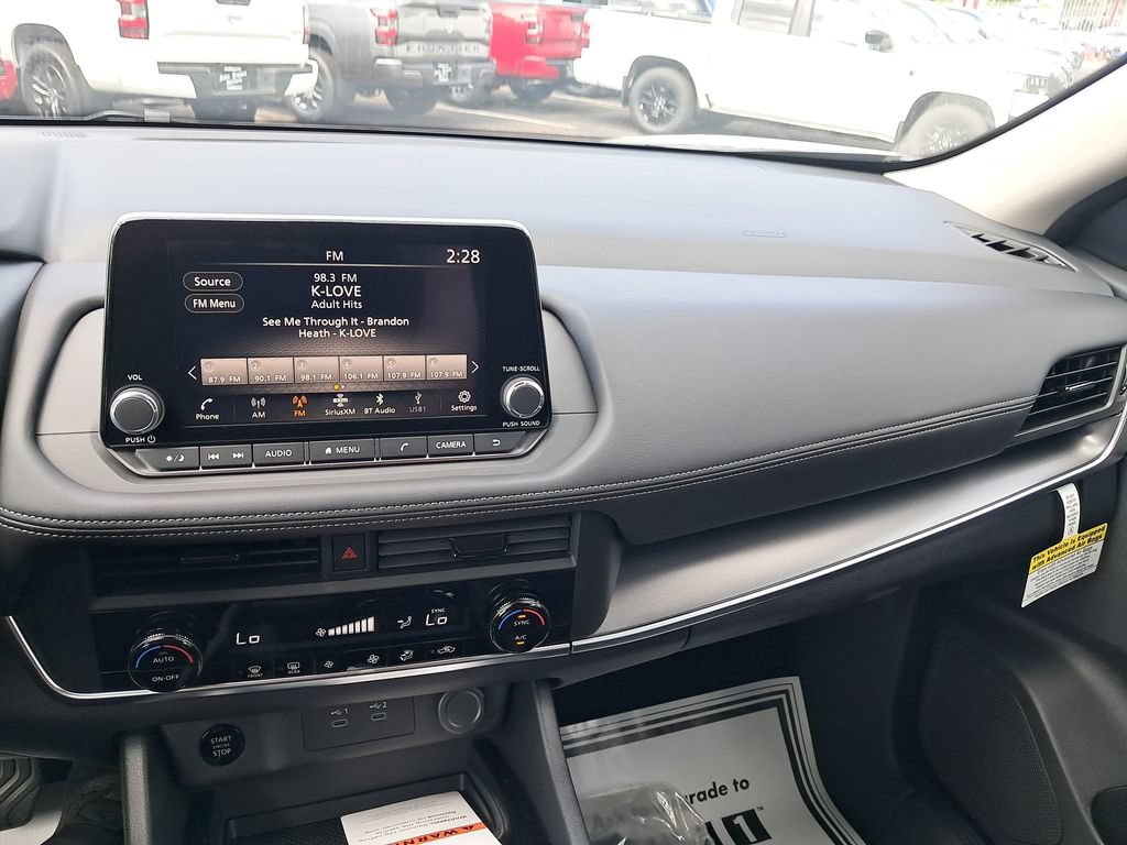 New 2026 Nissan Rogue SV AWD/4WD image 20