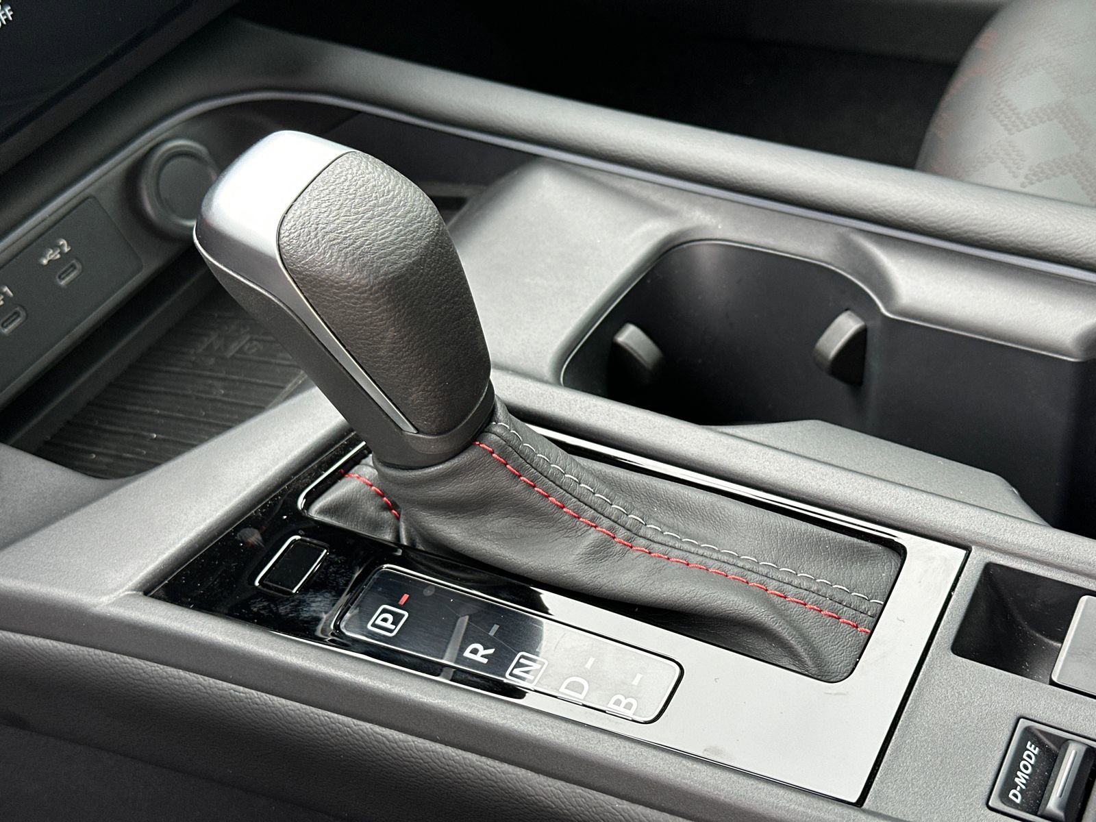 New 2026 Nissan Sentra SR w/ SR Premium Package image 35