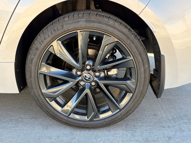 Used 2025 Toyota Corolla SE image 6
