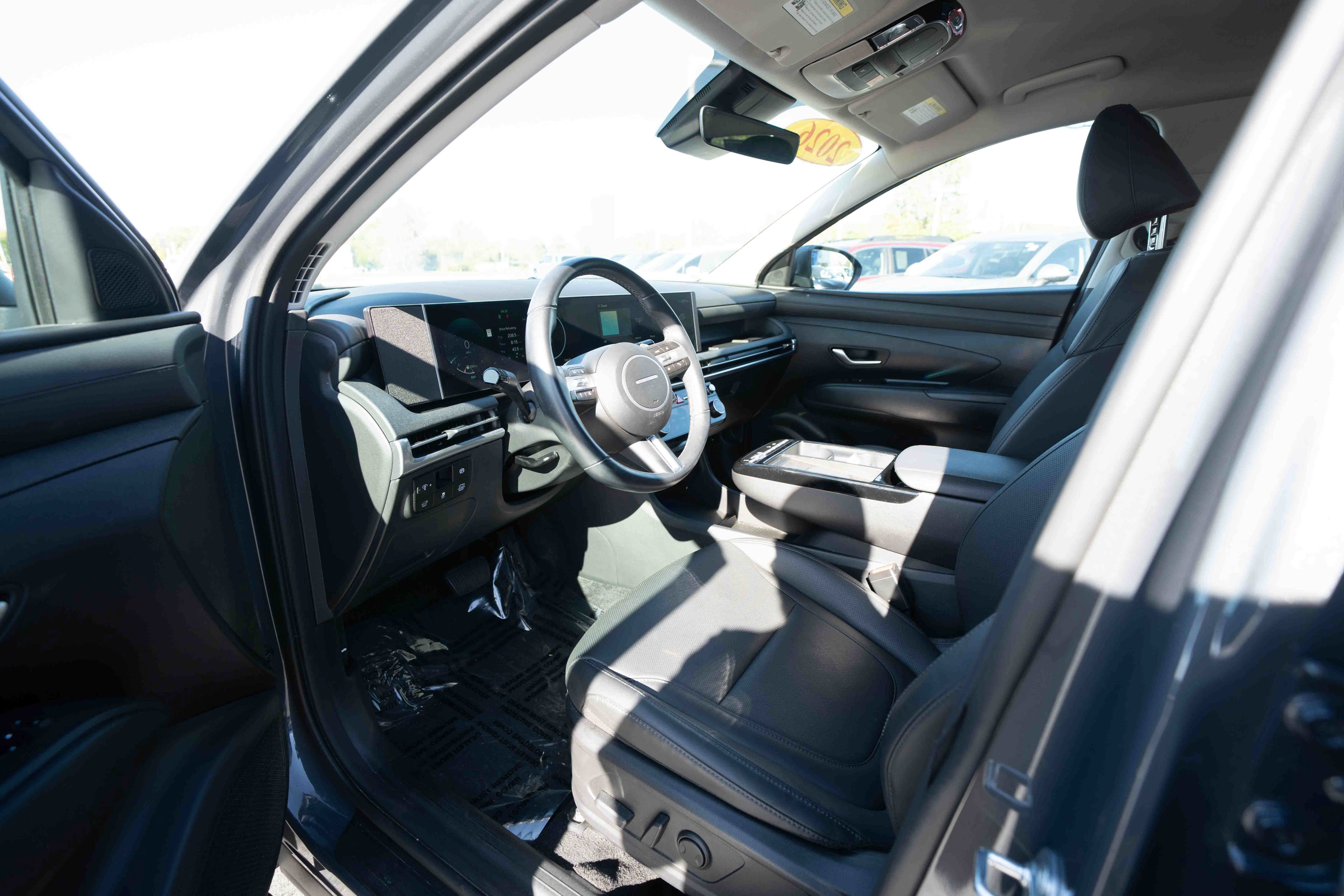 Used 2026 Hyundai Tucson SEL w/ Tow & Go Package AWD/4WD image 8