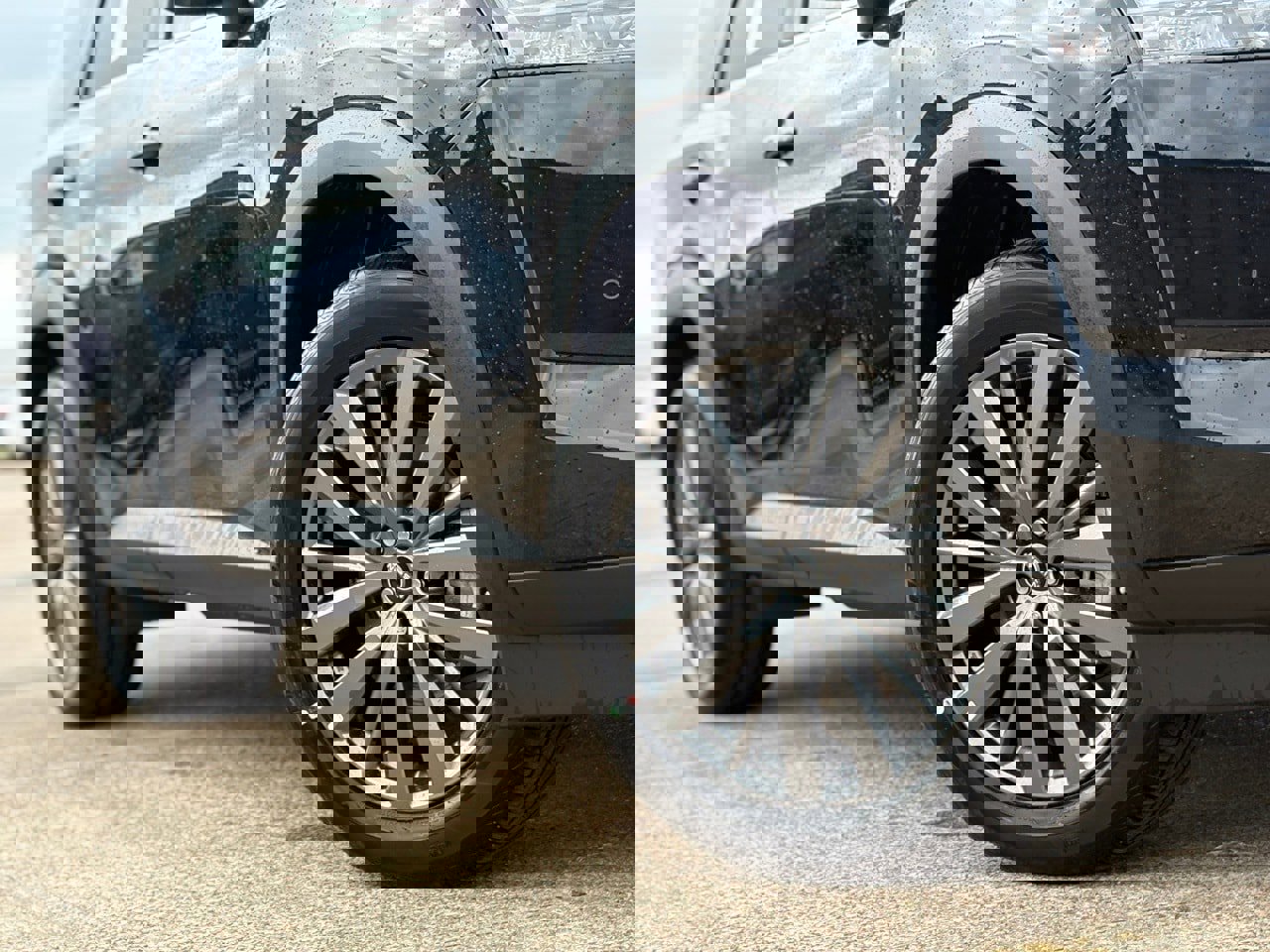 New 2025 Nissan Pathfinder SL w/ SL Premium Package image 10