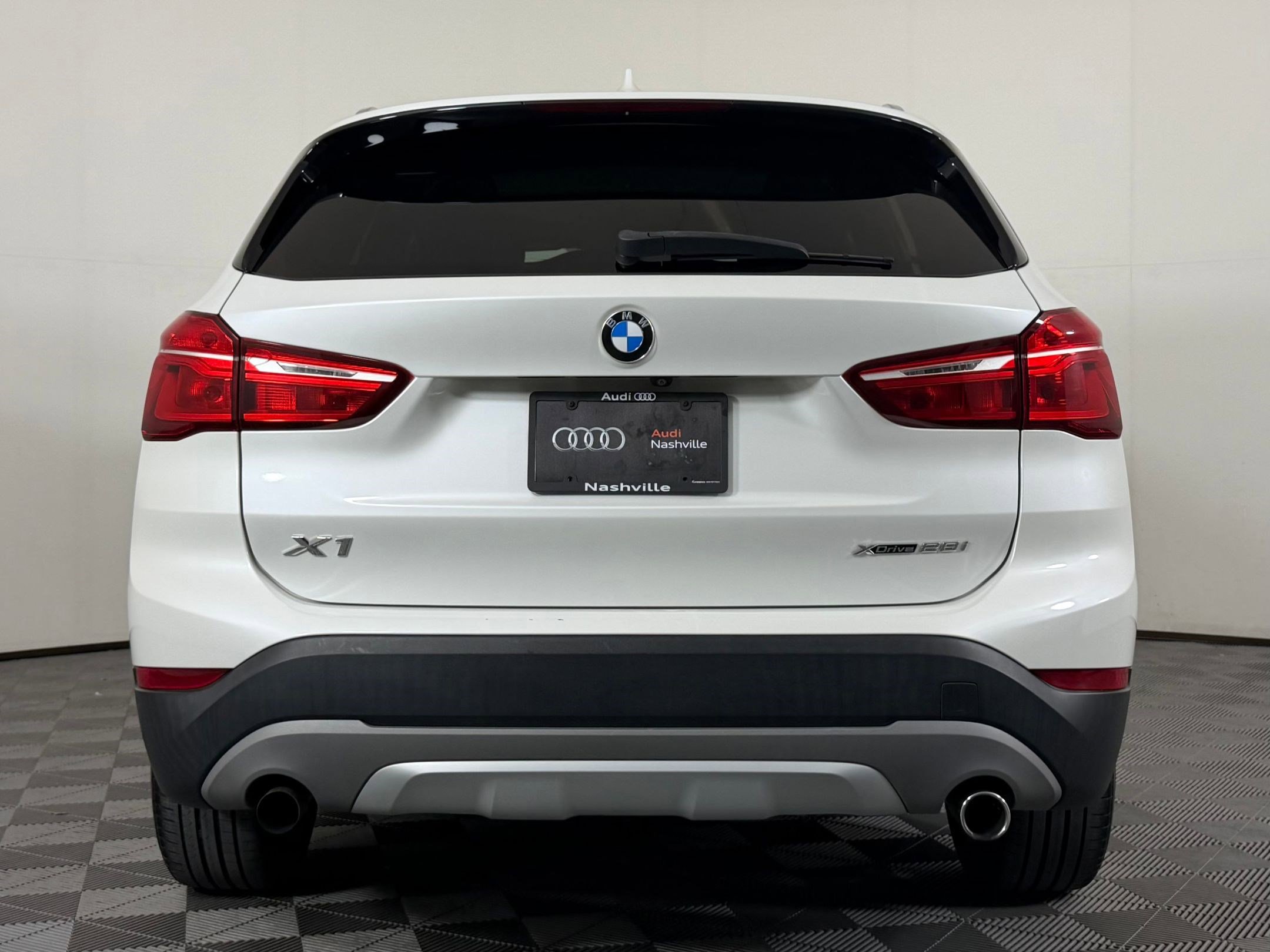 Used 2018 BMW X1 xDrive28i w/ Convenience Package image 10