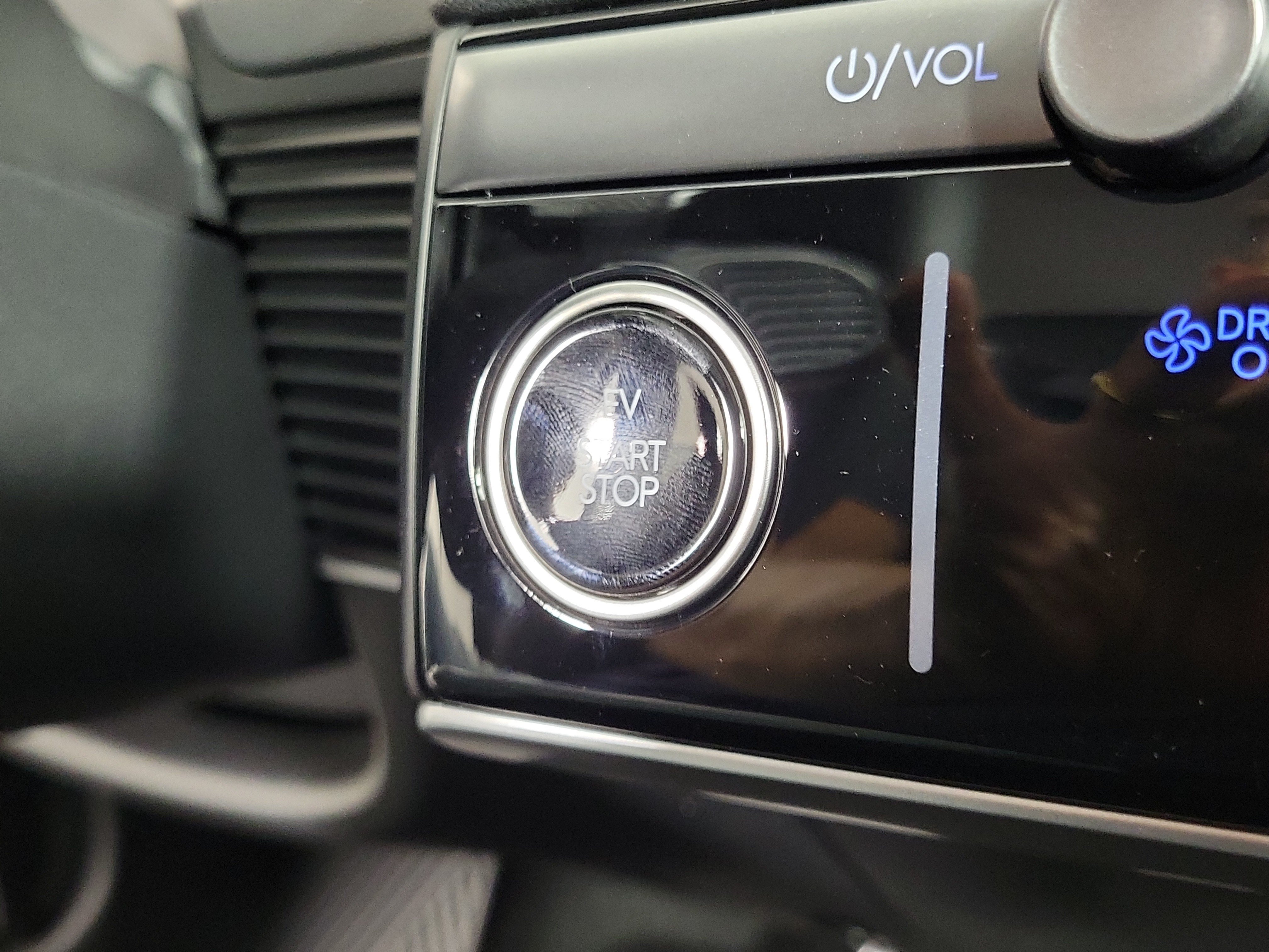 New 2026 Hyundai Ioniq 5 SEL AWD/4WD image 17