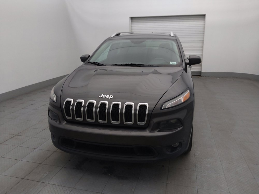Used 2017 Jeep Cherokee Latitude image 15