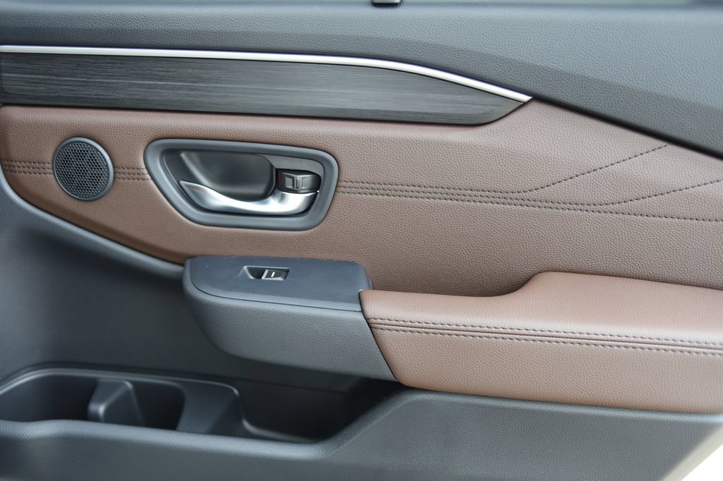 New 2026 Honda Pilot Touring image 32